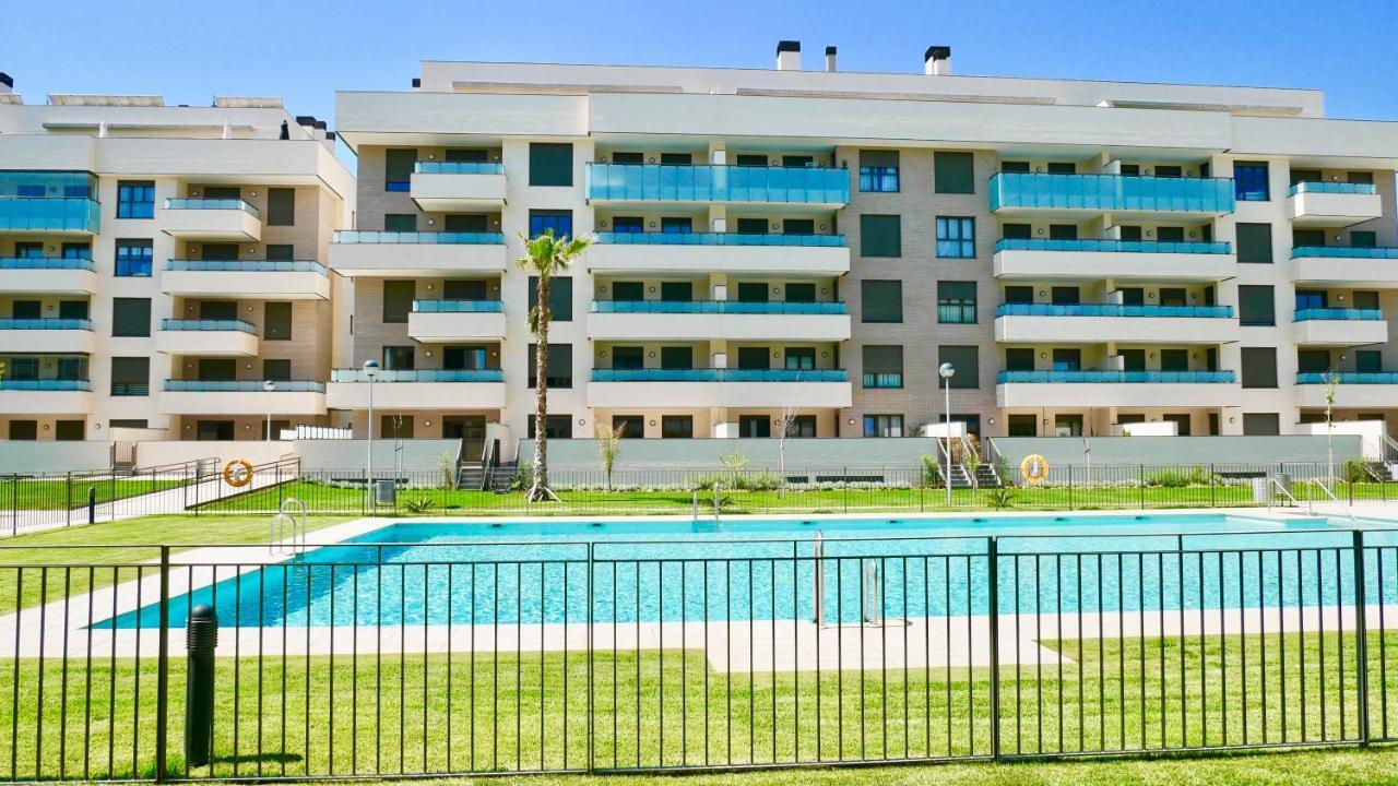 Playa Los Álamos, descanso y ocio en Torremolinos Exterior foto